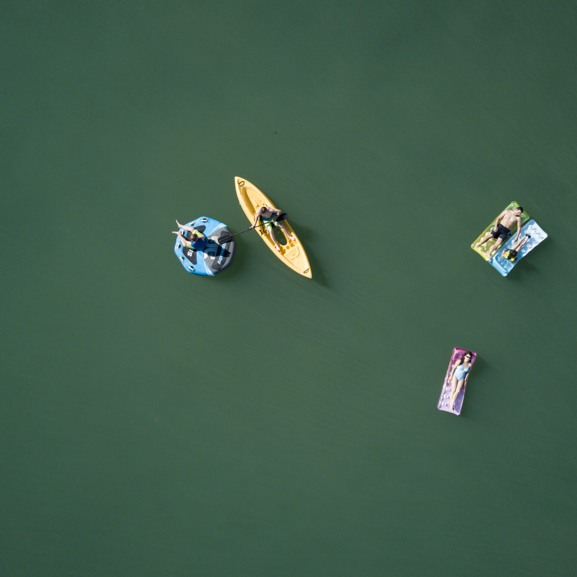 FloatyFun-Drone1-DJI_0645